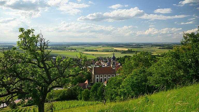 Nicht nur die Landschaft um Castell ist ein Genuss: Ab sofort darf sich die Gemeinde zu den 100 Genussorten Bayerns zählen.