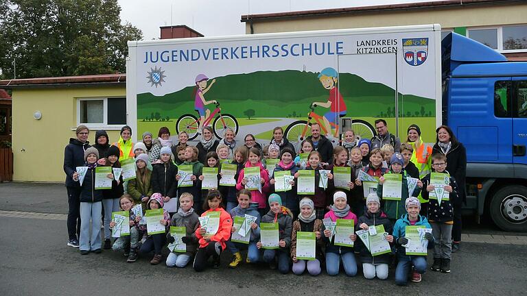 Fahrradprüfung an der GS Sommerach.